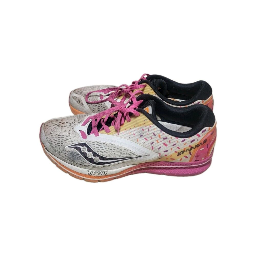 Dunkin Donuts x Saucony Kinvara 9 Boston Women's sneakers Sz 10